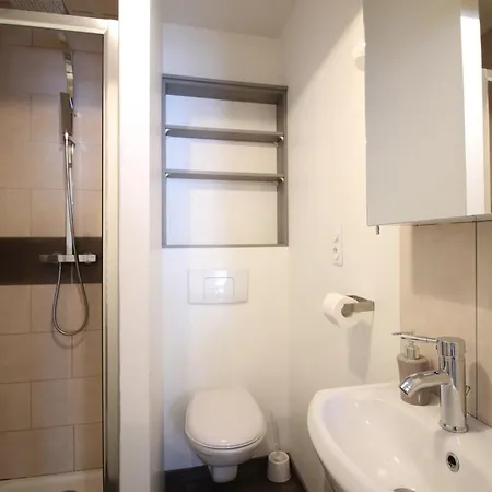 Triplex Au 1er Etage, 250 M Des Thermes, Proche Commerces, Wifi, Max. 6 Pers., Sans Ascenseur - Fr-1-415-107 * Le Mont-Dore