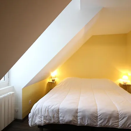 Triplex Au 1er Etage, 250 M Des Thermes, Proche Commerces, Wifi, Max. 6 Pers., Sans Ascenseur - Fr-1-415-107 Apartment *
