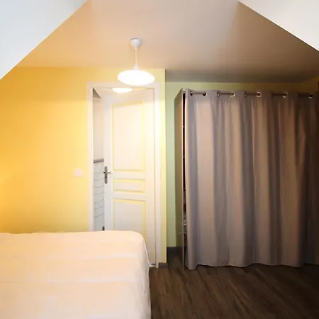 Triplex Au 1er Etage, 250 M Des Thermes, Proche Commerces, Wifi, Max. 6 Pers., Sans Ascenseur - Fr-1-415-107 Apartment