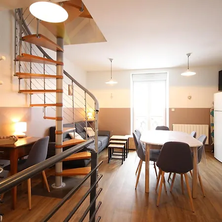 Triplex Au 1er Etage, 250 M Des Thermes, Proche Commerces, Wifi, Max. 6 Pers., Sans Ascenseur - Fr-1-415-107 Apartment Le Mont-Dore